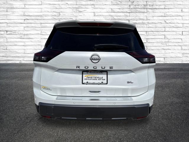 2024 Nissan Rogue SL FWD