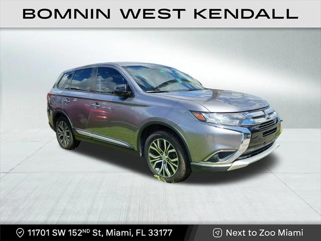 2018 Mitsubishi Outlander ES 2018 Mitsubishi Outlander ES