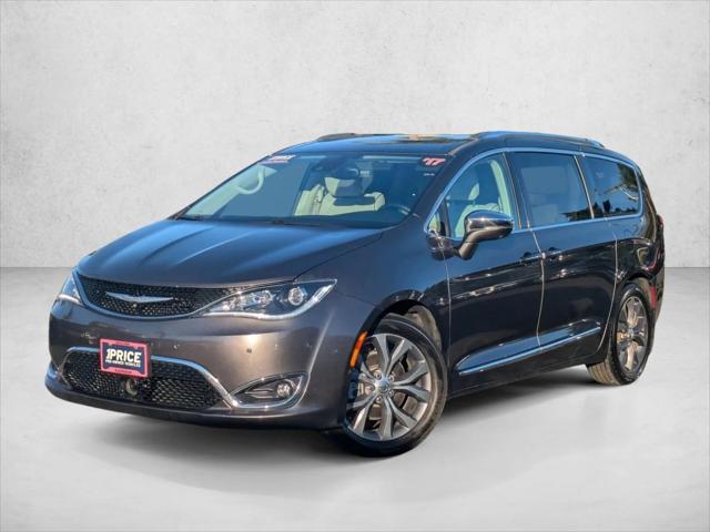 2017 Chrysler Pacifica Limited 2017 Chrysler Pacifica Limited