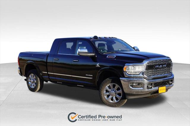 2020 RAM 3500 Limited Mega Cab 4x4 64 Box