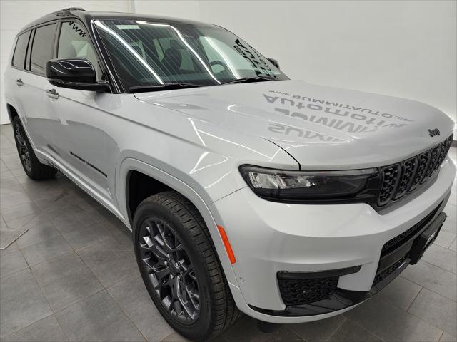 2025 Jeep Grand Cherokee L Summit Reserve 4x4 2025 Jeep Grand Cherokee L Summit Reserve 4x4