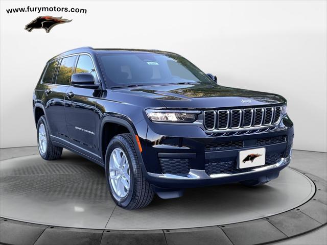 2025 Jeep Grand Cherokee GRAND CHEROKEE L LAREDO X 4X4