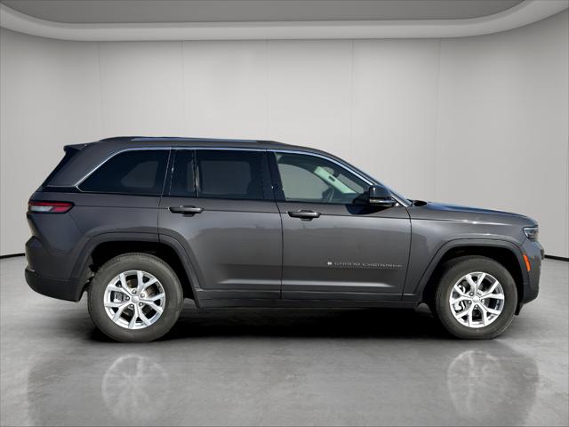 2023 Jeep Grand Cherokee Limited 4x4 2023 Jeep Grand Cherokee Limited 4x4