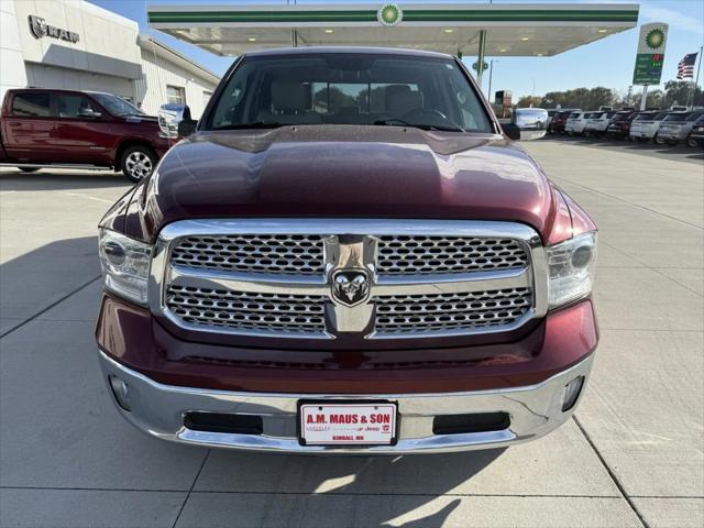 2017 RAM 1500 Laramie Crew Cab 4x4 64 Box 2017 RAM 1500 Laramie Crew Cab 4x4 64 Box