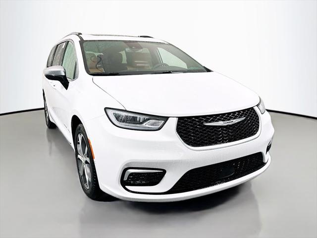 2026 Chrysler Pacifica PACIFICA PINNACLE