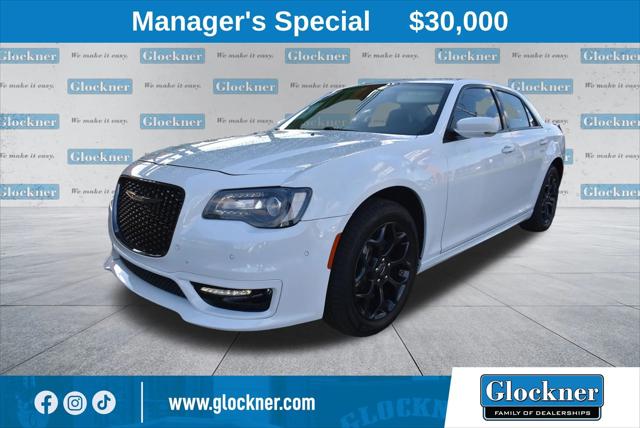 2022 Chrysler 300 Touring L AWD 2022 Chrysler 300 Touring L AWD