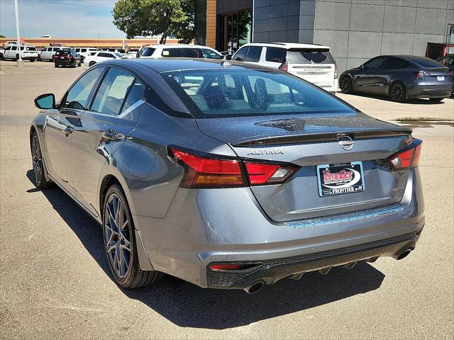 2023 Nissan Altima SR VC-Turbo FWD