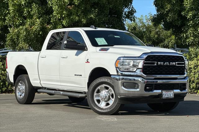 2022 RAM 2500 Big Horn Crew Cab 4x4 64 Box 2022 RAM 2500 Big Horn Crew Cab 4x4 64 Box
