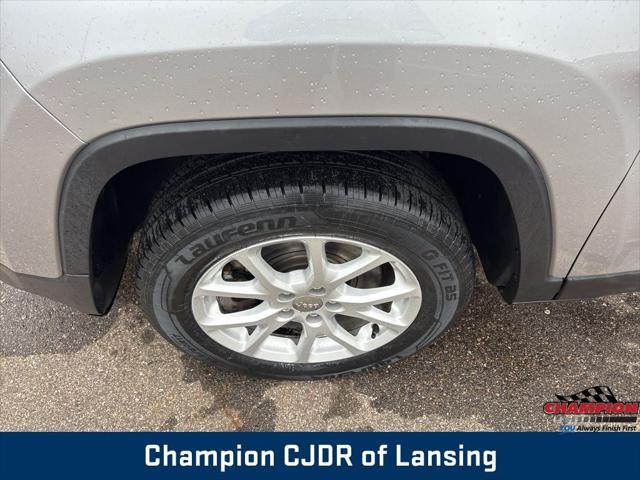 2018 Jeep Cherokee Latitude FWD 2018 Jeep Cherokee Latitude FWD