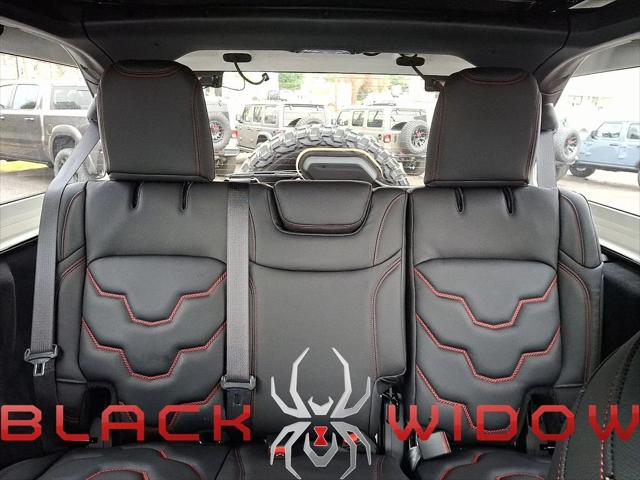 2025 Jeep Wrangler 4-Door Willys 4x4