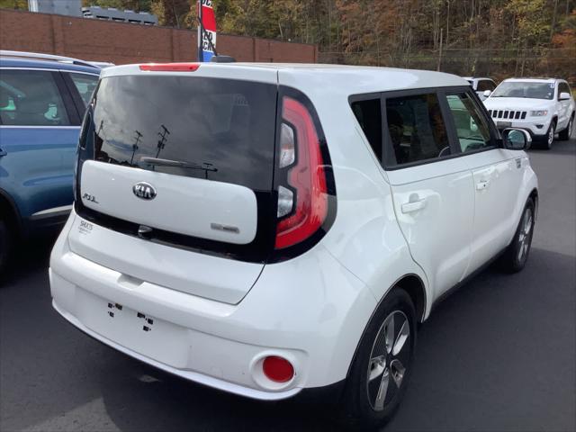 2017 Kia Soul EV Base