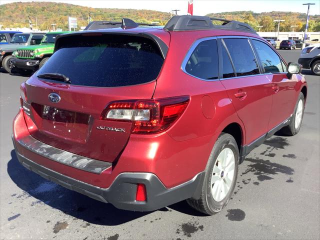 2018 Subaru Outback 2.5i Premium 2018 Subaru Outback 2.5i Premium