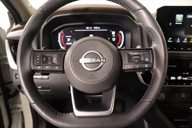 2023 Nissan Rogue Platinum FWD