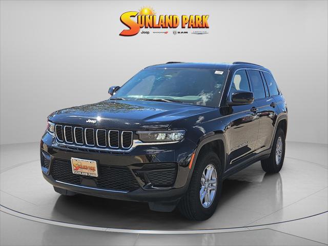 2025 Jeep Grand Cherokee Laredo 4x2
