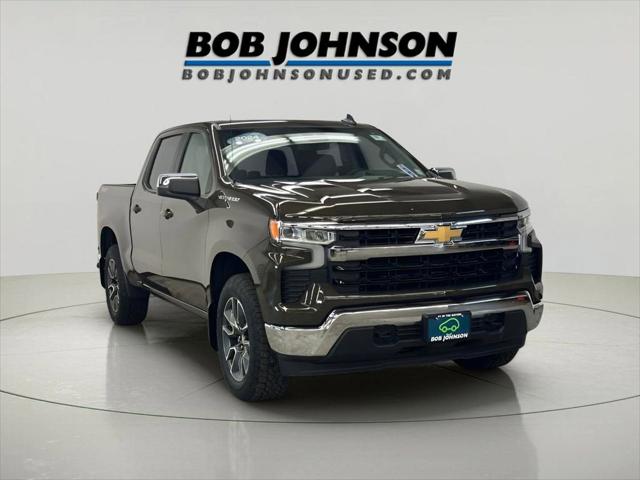 2024 Chevrolet Silverado 1500 4WD Crew Cab Short Bed LT with 2FL