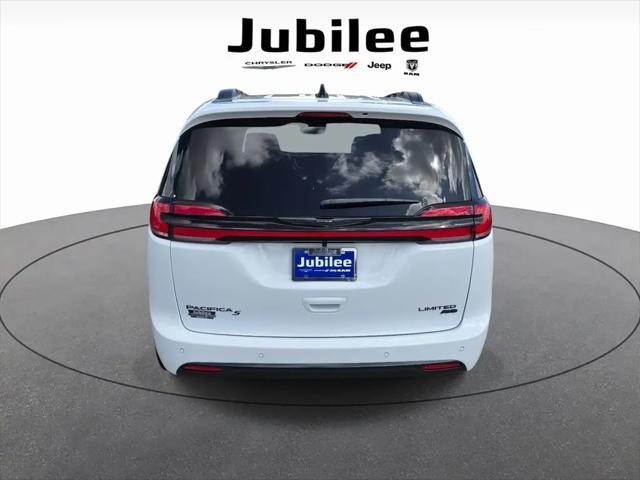 2026 Chrysler Pacifica Limited AWD