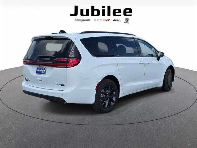 2026 Chrysler Pacifica Limited AWD