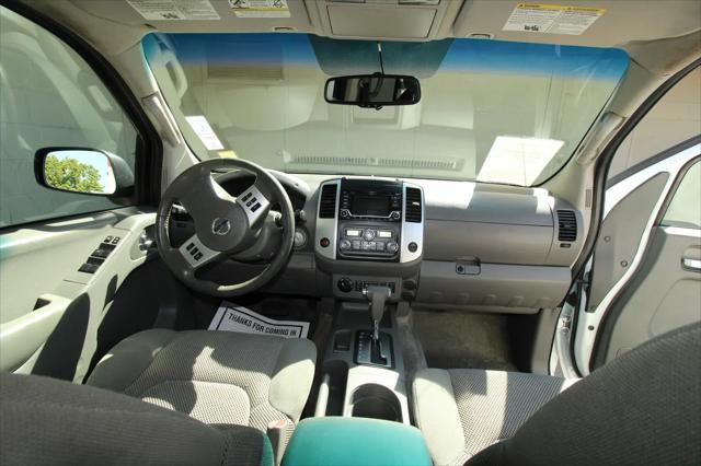 2016 Nissan Frontier SV