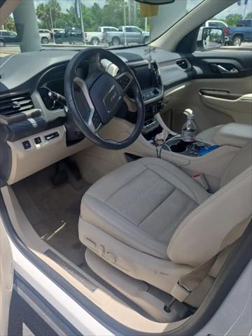 2022 GMC Acadia AWD Denali