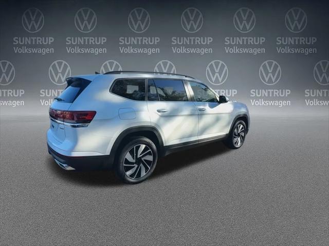 2026 Volkswagen Atlas SE with Technology