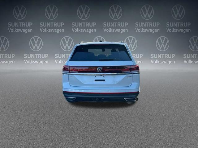 2026 Volkswagen Atlas SE with Technology
