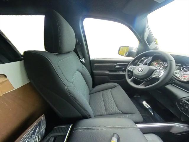 2026 Ram 1500 Big Horn Crew Cab 4x4 5'7" Box