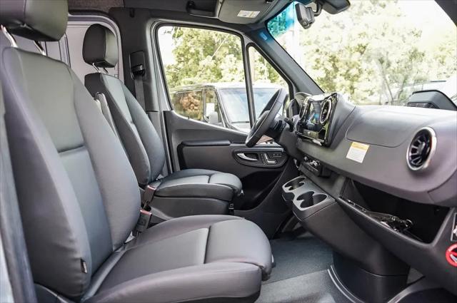 2026 Mercedes-Benz Sprinter 2500 Standard Roof 4-Cyl Diesel HO