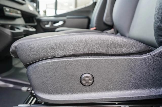 2026 Mercedes-Benz Sprinter 2500 Standard Roof 4-Cyl Diesel HO