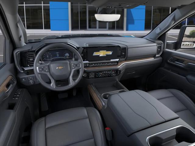 2026 Chevrolet Silverado 2500HD Crew Cab, Standard Bed, LT, 4WD