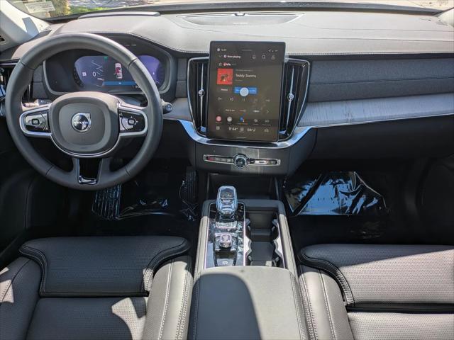 2026 Volvo XC90 Ultra, B6 AWD Gas mild hybrid, Gasoline, Bright, 7 Seats