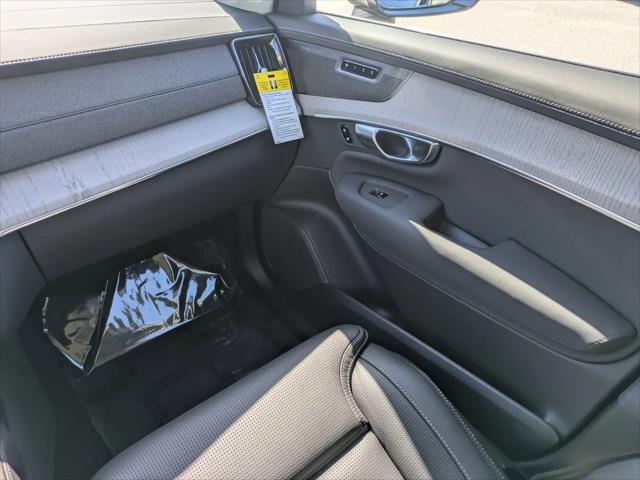 2026 Volvo XC90 Ultra, B6 AWD Gas mild hybrid, Gasoline, Bright, 7 Seats