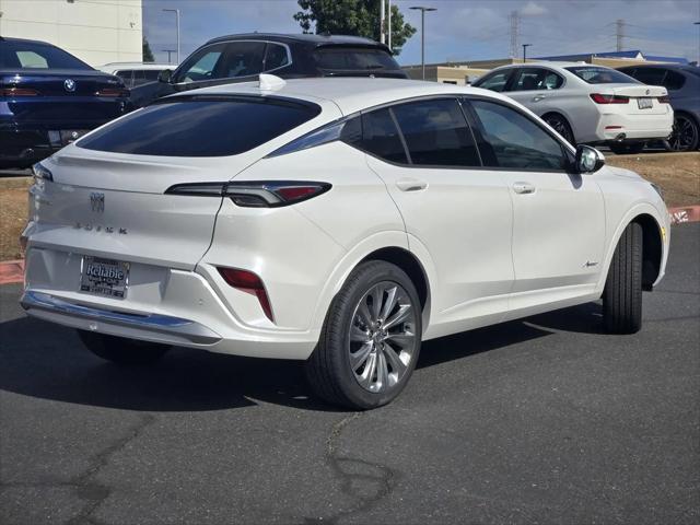 2026 Buick NV Avenir FWD
