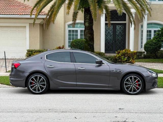 2022 Maserati Ghibli Modena