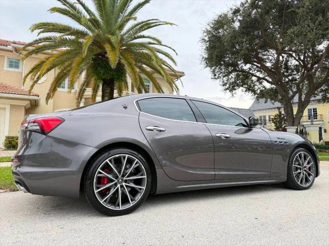 2022 Maserati Ghibli Modena