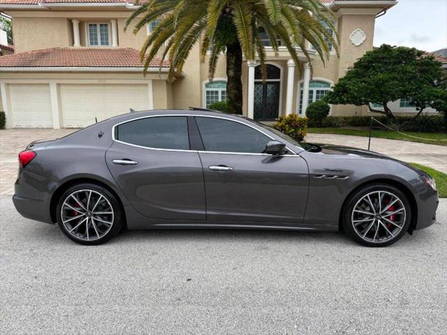 2022 Maserati Ghibli Modena