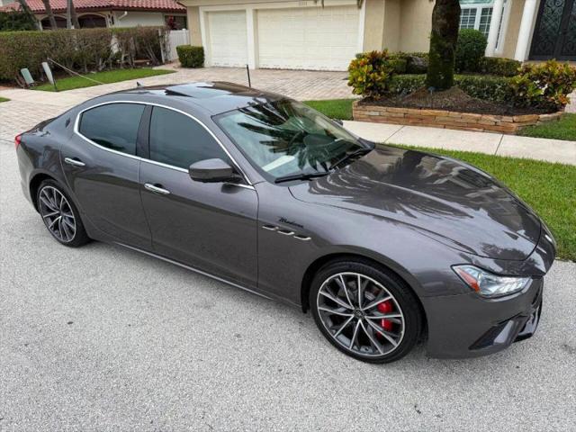 2022 Maserati Ghibli Modena