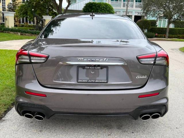 2022 Maserati Ghibli Modena