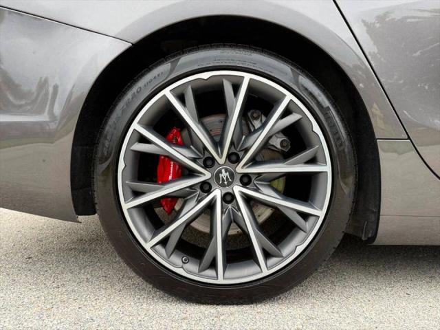 2022 Maserati Ghibli Modena