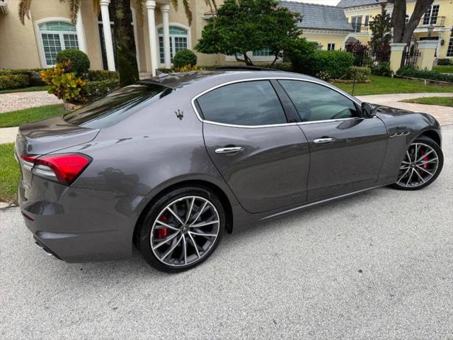 2022 Maserati Ghibli Modena