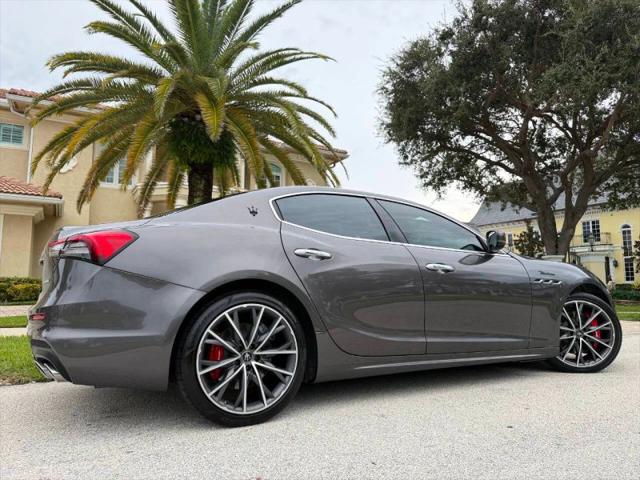 2022 Maserati Ghibli Modena