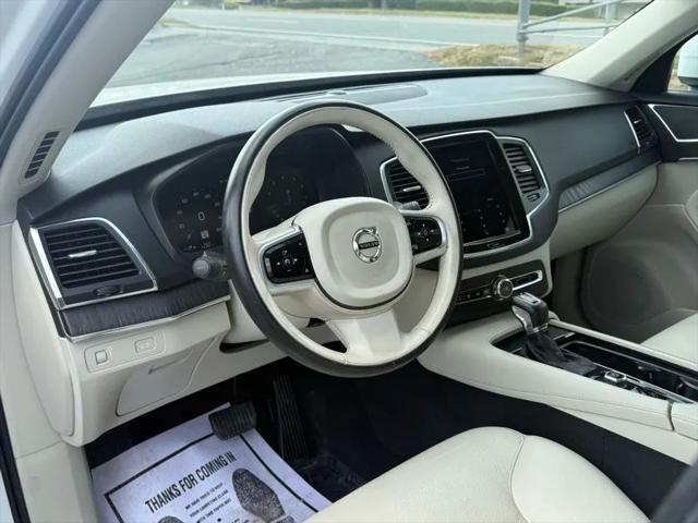 2020 Volvo XC90 T5 Momentum 7 Passenger