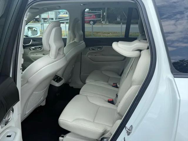 2020 Volvo XC90 T5 Momentum 7 Passenger