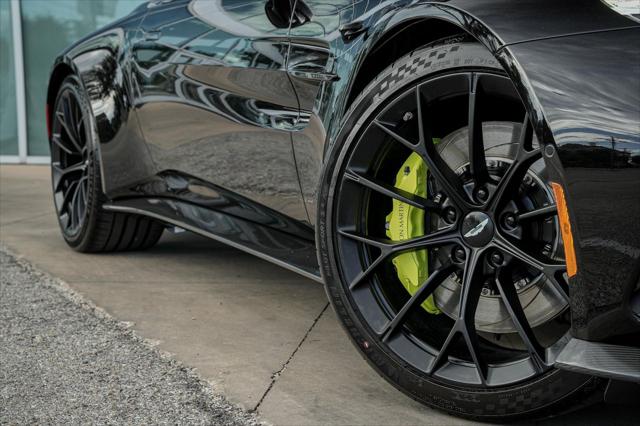 2026 Aston Martin Vantage Base