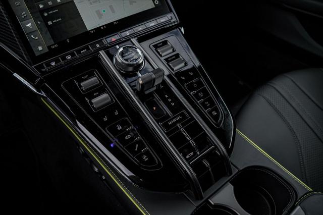 2026 Aston Martin Vantage Base