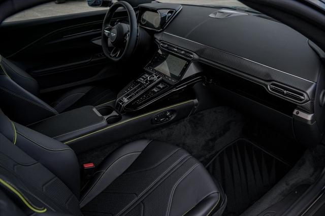 2026 Aston Martin Vantage Base