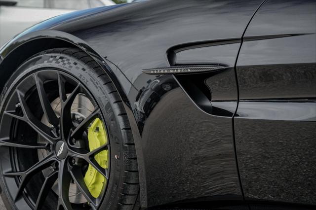 2026 Aston Martin Vantage Base