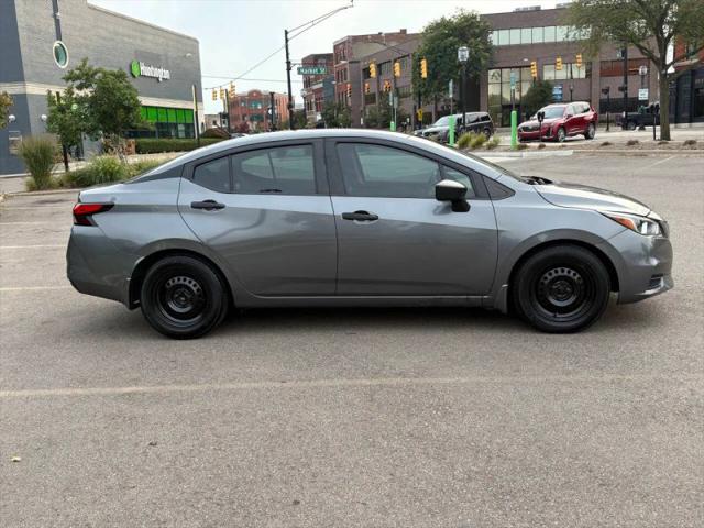2020 Nissan Versa S Xtronic CVT