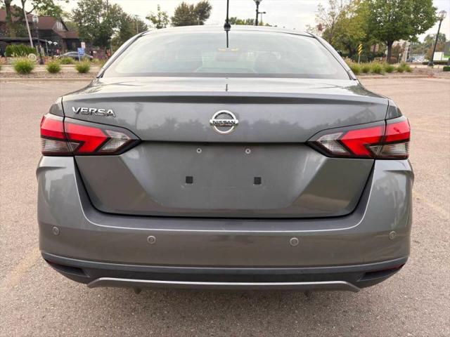 2020 Nissan Versa S Xtronic CVT