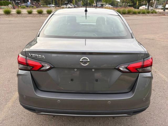2020 Nissan Versa S Xtronic CVT