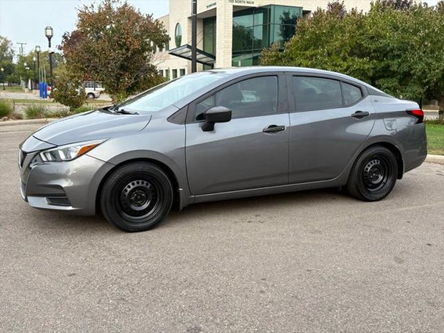 2020 Nissan Versa S Xtronic CVT